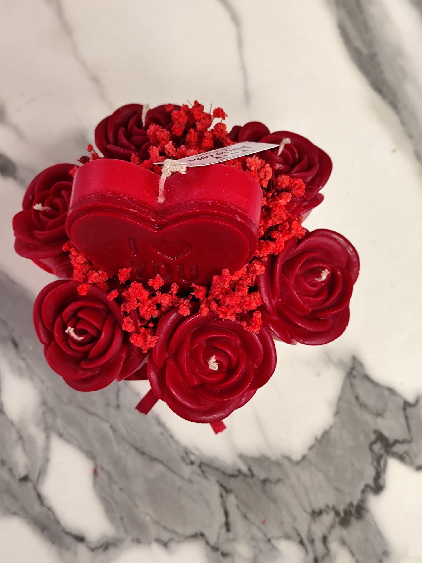 Μπουκέτο Κεριών με Λουλούδια – Love Edition