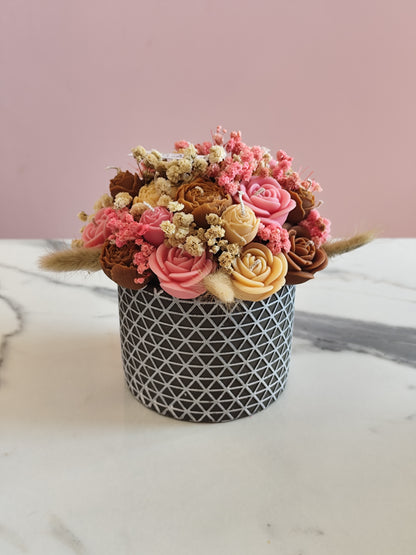 Κέρινο μπουκέτο σε πήλινο